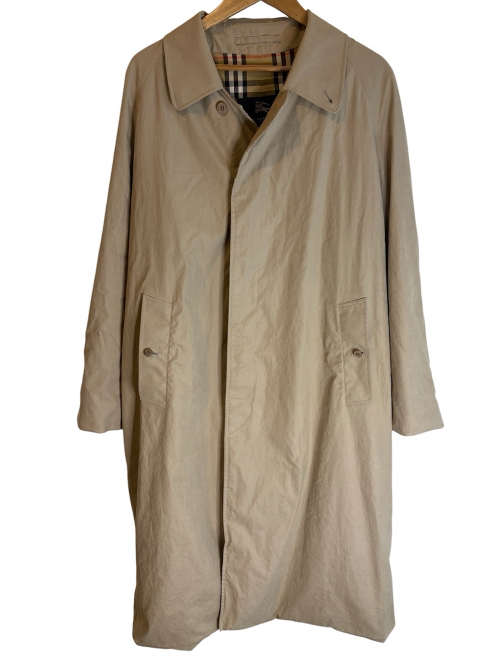 Burberry Men’s Trench Coat Size 40R